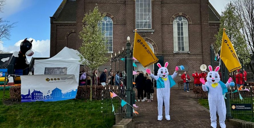 Succesvol Paasevent rondom De Dorpskerk: een middag vol plezier