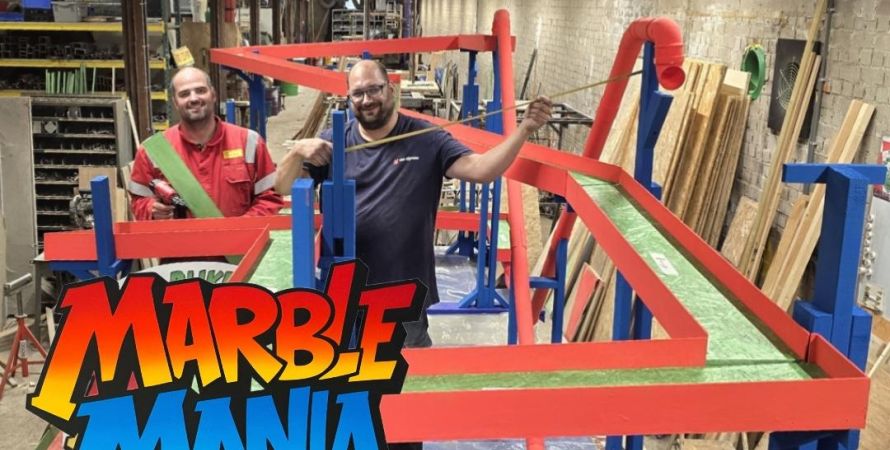 Spel van eigen bodem: De Dijkrakkers zorgen voor primeur op de braderie