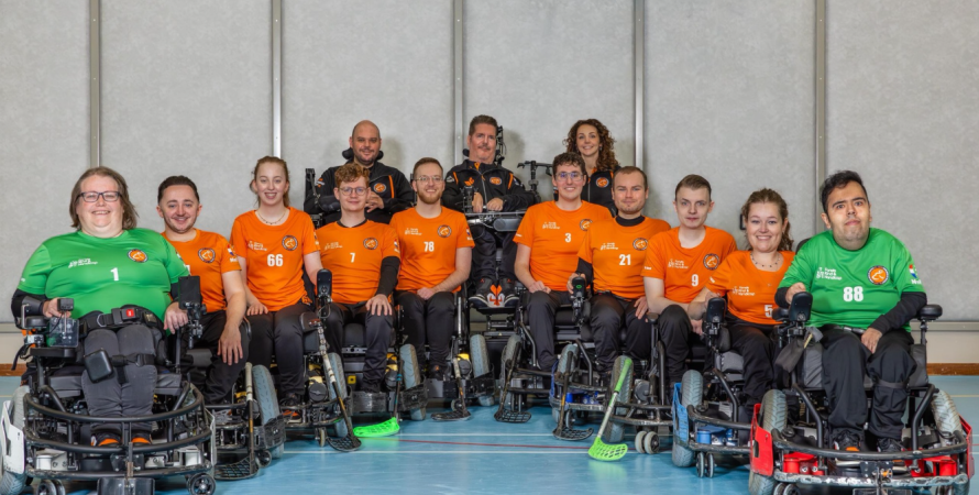 Het WK Powerchair Hockey in Finland is begonnen.