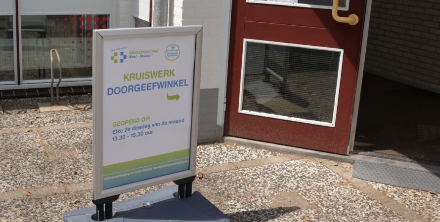 Kruiswerk Doorgeefwinkel Fijnaart